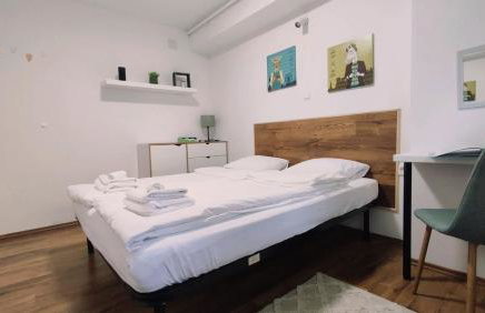 Garden View & private parking - Photo 8