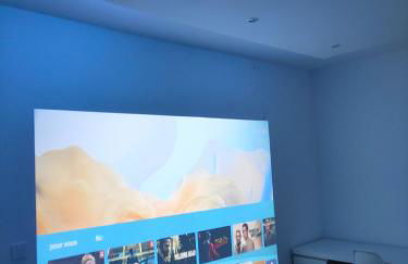 CinéLux - Appartement entier - Parking gratuit - Foto 16