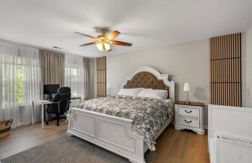 5 BedRooms Family retreat with GameRoom Near DC & Qunatico - Photo 6