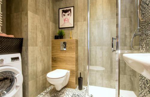 W&K - White&Grey - Klimatyzacja, Faktura VAT, Netflix, Parking w garażu, Blisko dworca i centrum - Photo 7