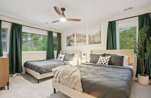 15 min to Boulder Rope Course Hot Tub & Views - Photo 13