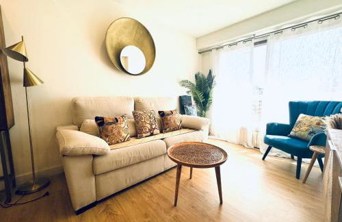 Miramar Luxurious apartment, 3 double rooms for 6 guests, free parking, terrace, new - Foto 21