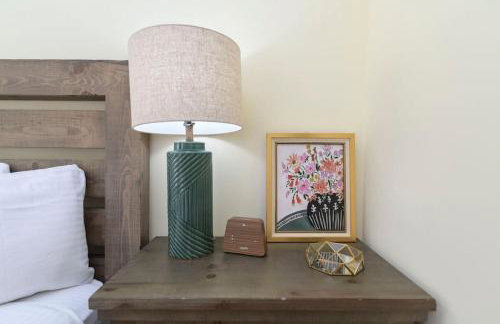 Cozy 2BR Home Near Ft Jackson - Photo 33