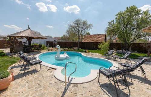 Family friendly house with a swimming pool Bogatic, Krka - 17168 - Foto 5