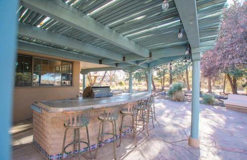 Buffalo Escape-Private Hot Tub in serene Corrales-Mountain View-Pet Friendly-No Pet Fee! - Foto 74