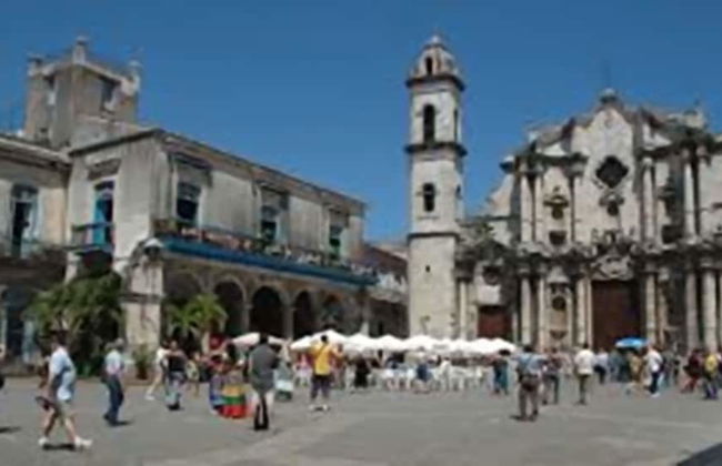 Aparthotel in Havana - Photo 66