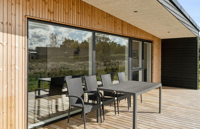 "Harrieth" - 300m from the sea - Foto 13