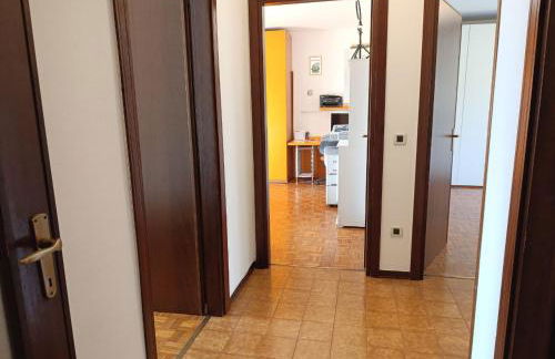 Three Rooms With Whirlpool Bath - Photo 20