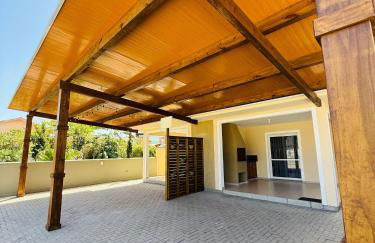 Casa na praia em SC com Wi-Fi e churrasqueira - Foto 32