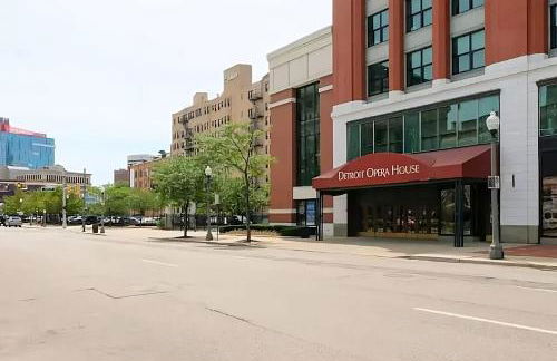 Prime City Center Location! 2BR Near Everything! - Foto 20