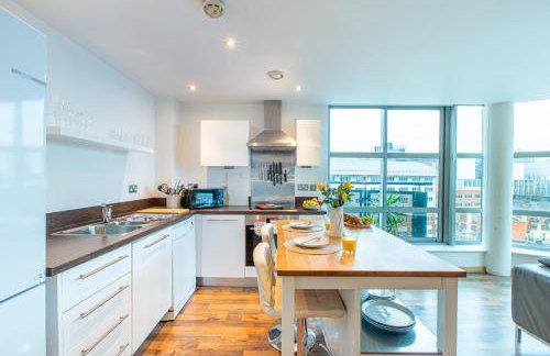 Stylish Leeds Flat Near LGI & University - Foto 26