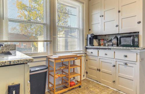 Urban Retreat 1 Mi to Riverfront! Detroit Duplex - Foto 12