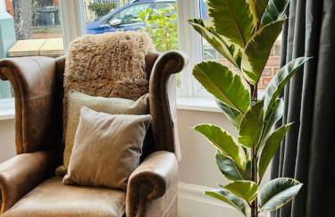 Windsor Coastal Retreat Whitley Bay Sleeps 9 - Foto 4