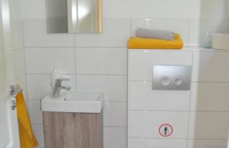 Geräumige 2-Z WOHNUNG im GRÜNEN, GARTEN, TERRASSE, RUHIG, NATUR, PHANTASTISCHER BLICK! - Foto 47