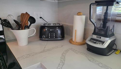 Oasis Condo on the Fairway - Foto 5, stove, toaster