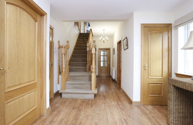 JOIVY Greenknowes Estate With Hot Tub And Bar - Foto 70