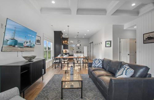 Modern & upscale home near Derby - Foto 1