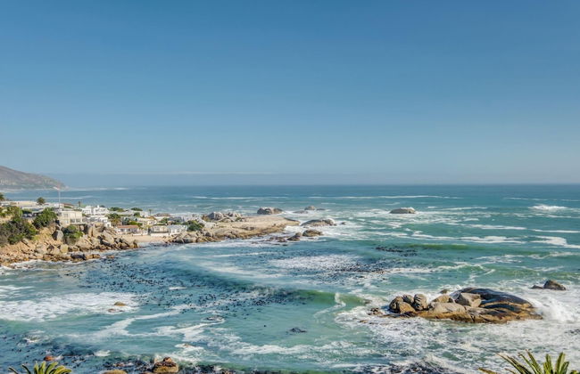 Immaculate Penthouse w Views Splash Pool CBT Penthouse - Photo 2