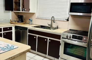 Love Story Pool House, free parking & BBQ - Foto 22