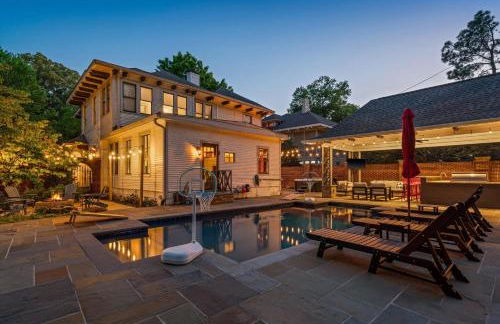 Pool Outdoor TV Fire Pit Game Room - Foto 9