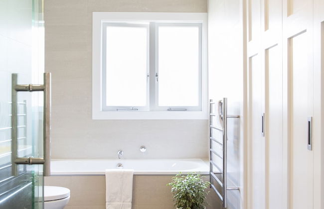 Executive State-Of-The-Art Home - Spa - Photo 27