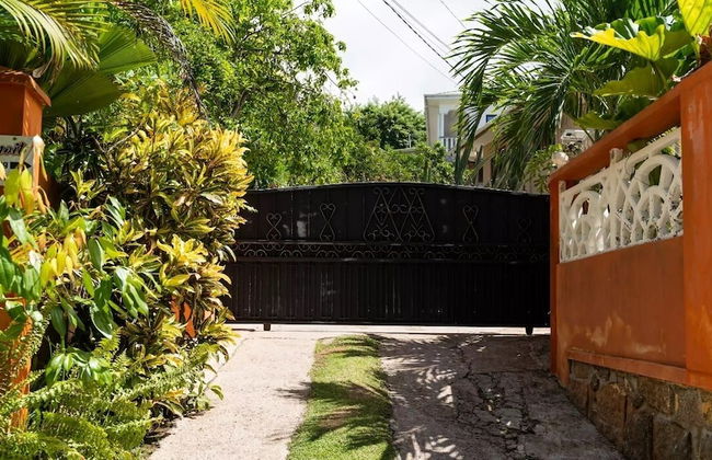 Chez Benoit Self Catering - Photo 33