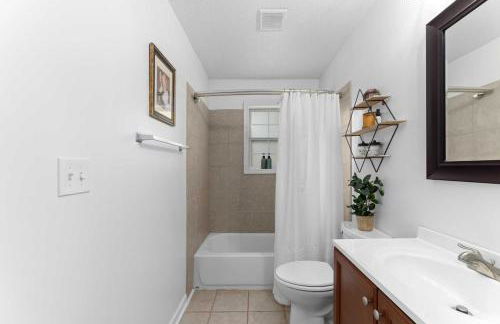 Modern Scottdale Escape Minutes to Atlanta - Foto 22