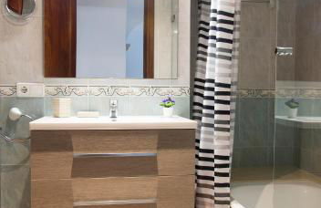 Apartamentos Vista al Puerto - Foto 29