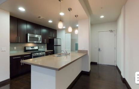 Modern 2BR at the Huxley Prime West Hollywood Location - Foto 6