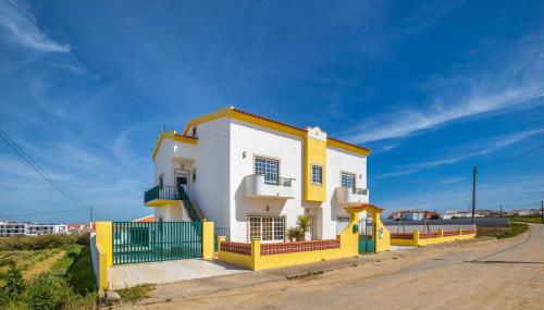 PORTO BATEL Family&Friends Beach House - Photo 1