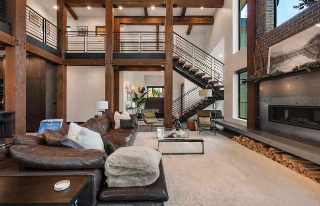 Architecturally Stunning Cle Elum Luxury Retreat - Foto 1