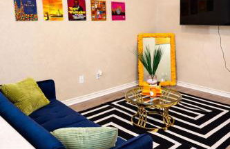 Boutique Condo with Patio Heart of Downtown Memphis Gated Parking - Foto 27