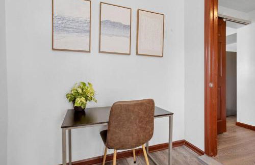 Renovated 5BR 2BA AC Quiet Retreat Home - Foto 20