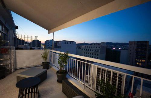 Piraeus Harbor Hideaway - Foto 14