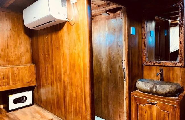 Komodo Boat Trip - Foto 4