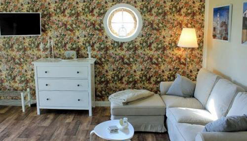 Ferienwohnung Rosengarten am Pfarrgarten Starkow - Foto 2