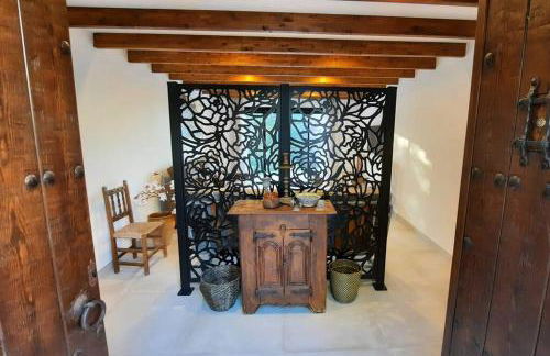 La Escala - 6 bedroom villa with pool - Photo 60