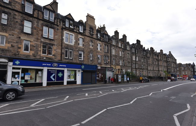 First - Meadowbank House Apartment - Foto 33