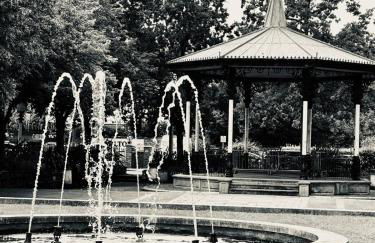 Garrick's Suite-Home away from Home- suitable for couples retreat, Contractors and NHS- free parking - Foto 27