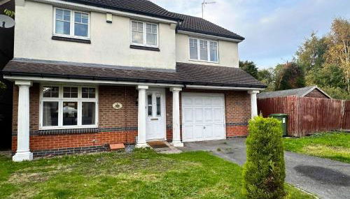 Spacious 4 Bed House with parking in Wolverhampton - Foto 2