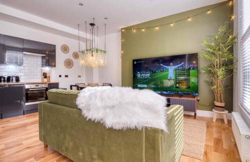 London Putney High St - hot tub, rooftop & cinema - Foto 9