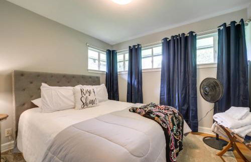 Centrally Located Brevard Home with Deck and Fire Pit! - Foto 19