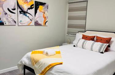 Pasadena Charming Vacation Home with Hot Jacuzzi - Photo 23