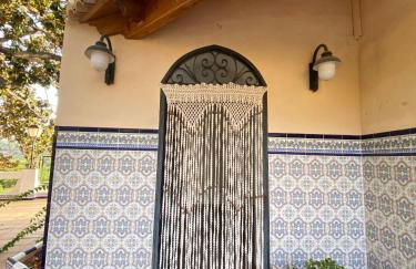 Magnolia Loft A spacious, authentic space with rustic charm - Foto 16