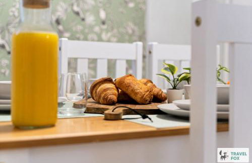 Liz's 4 Bed House: Close to the Motor Point Arena - Foto 29