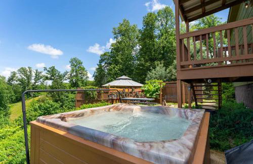 Fish Tales Cabin with a private hot tub - Foto 30