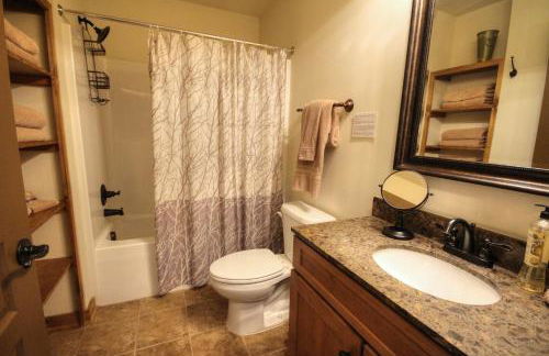 Green Castle cabin on the Shenandoah River - Foto 1