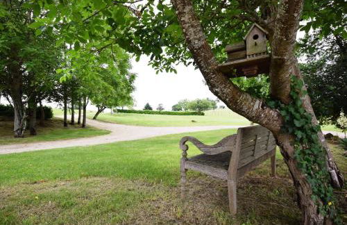 Castle near Agen with Shared Pool - Foto 29