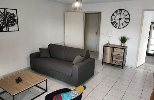 ORBIS - "L'Aquitaine" - Spacieux et joli appartement de 2 à 4 personnes - Parking - WiFi - Terrasse - Photo 7