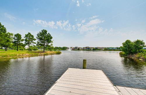 Pool Access and Beach Shuttle Millville Townhome! - Foto 41